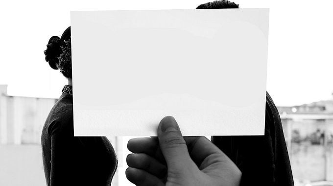 結婚式への出席は義務ではない - 気持ちに素直になろう