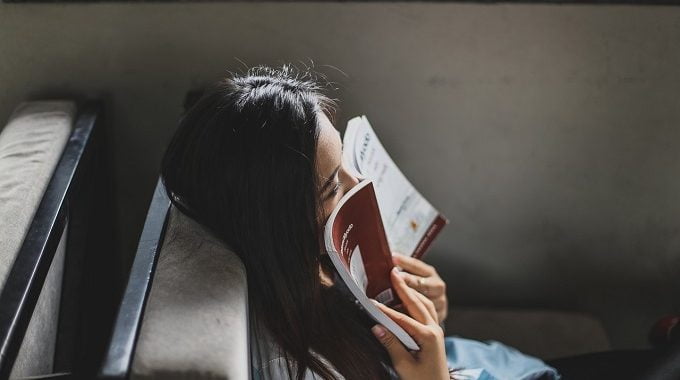 婚約中に新しい恋人ができた!?どちらを選ぶべきか